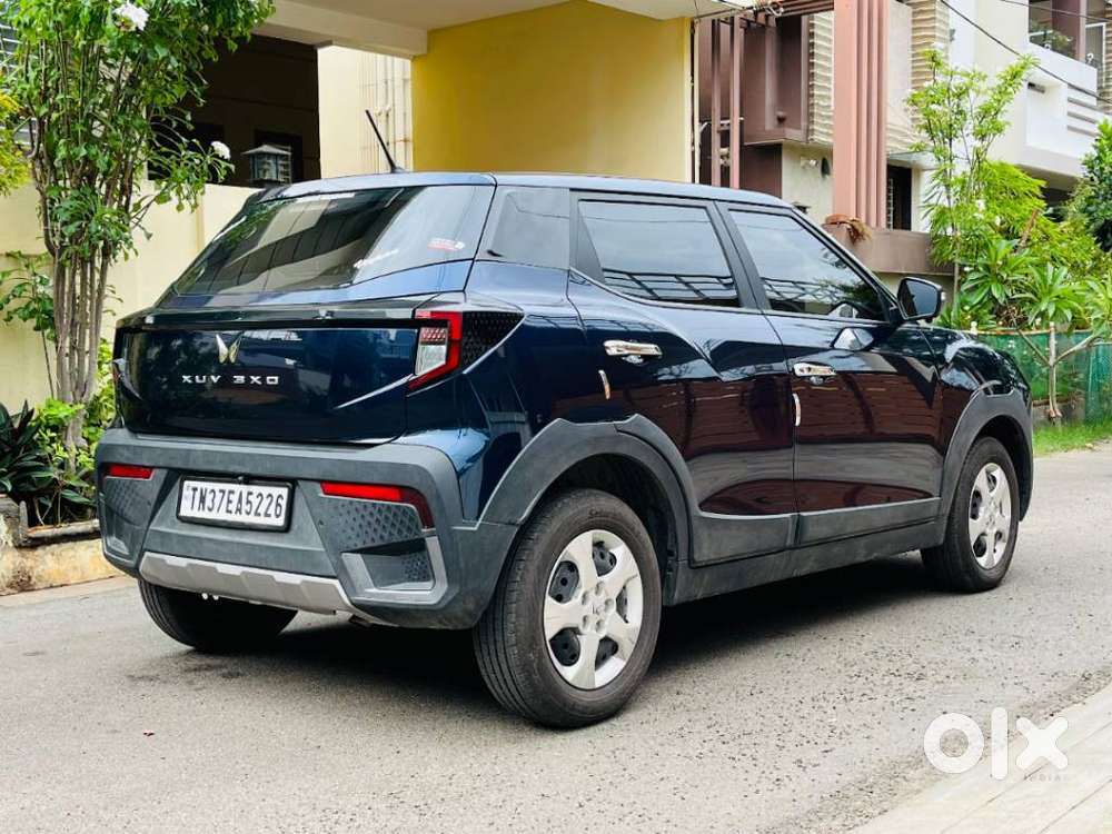 Mahindra Xuv 3xo, 2025, Petrol