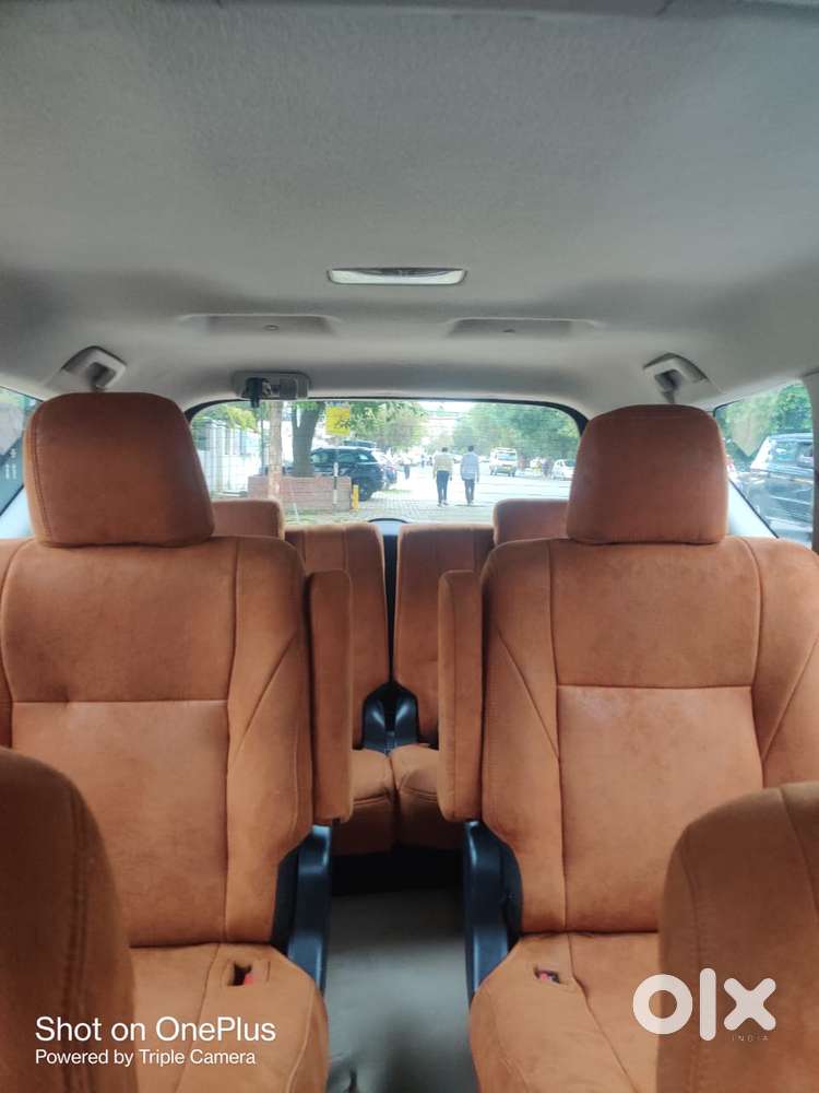 Toyota Innova Crysta 2.4 V, 2016, Diesel