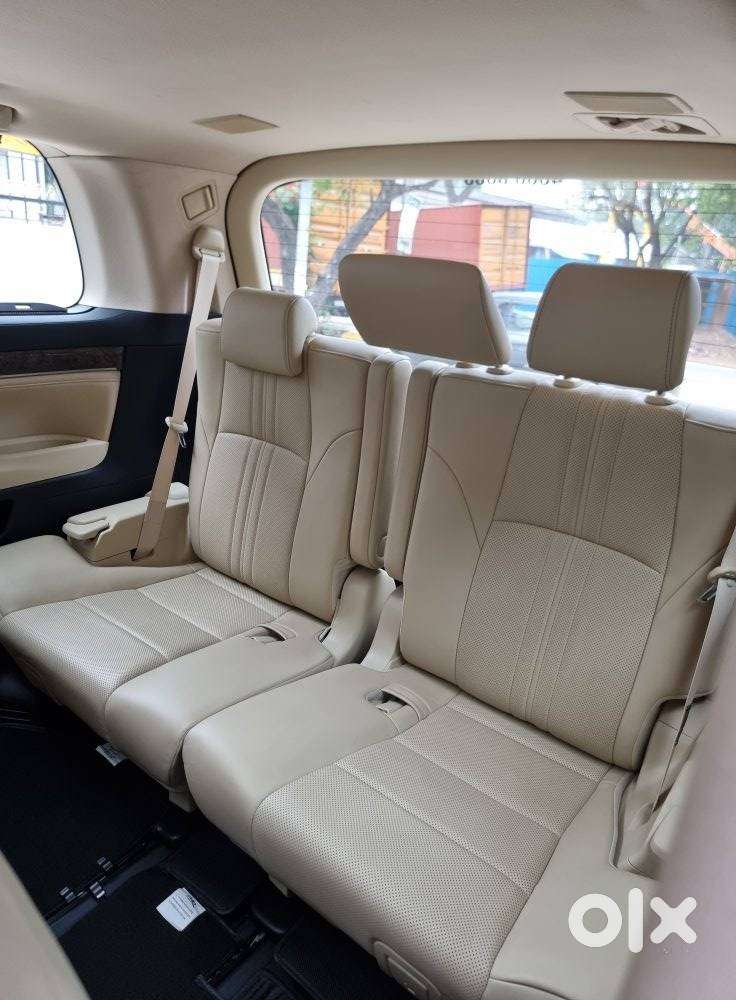 Toyota Vellfire Vip – Executive Lounge, 2022, Cng & Hybrids