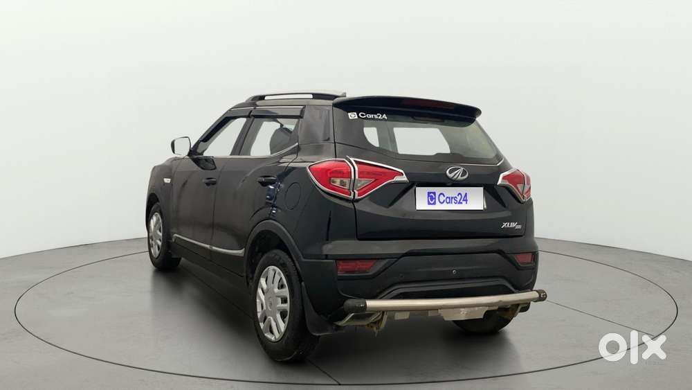 Mahindra Xuv300 W4, 2022, Petrol