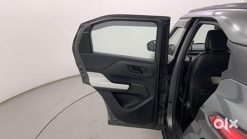 Tata Punch Accomplished, 2023, Petrol