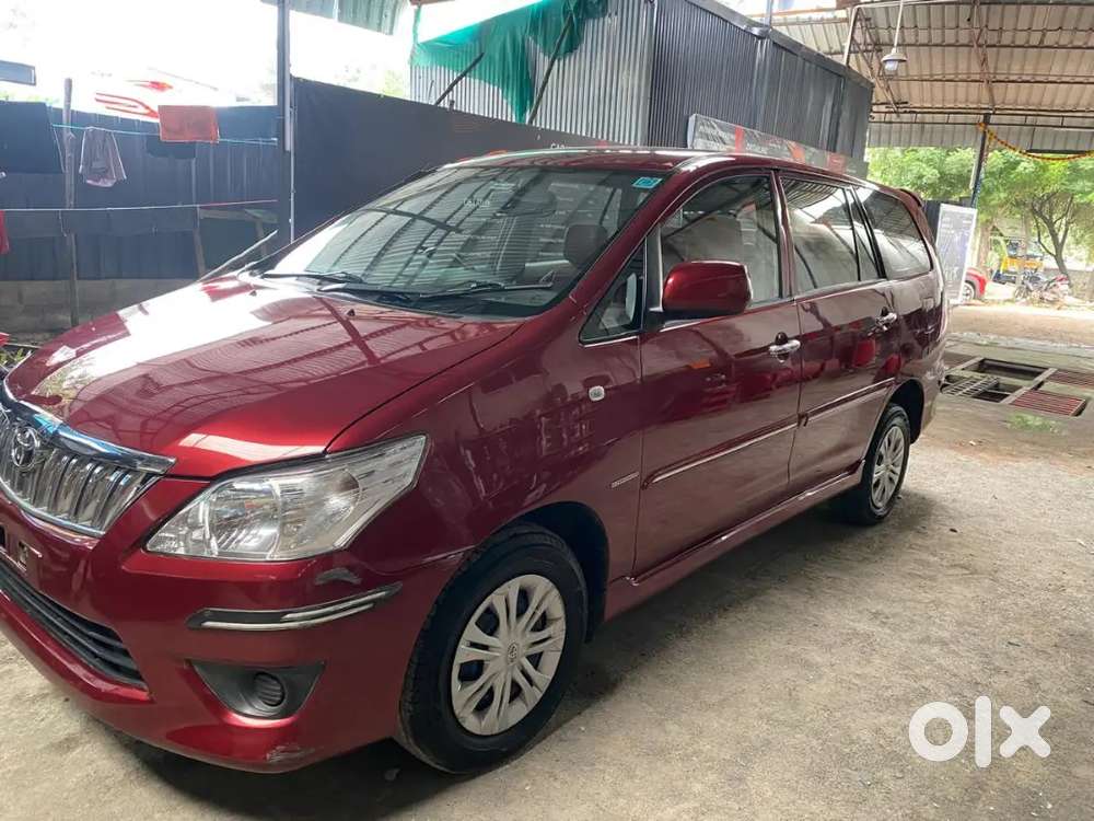 Toyota Innova Hycross 2013 Diesel Well Maintained Good Condition