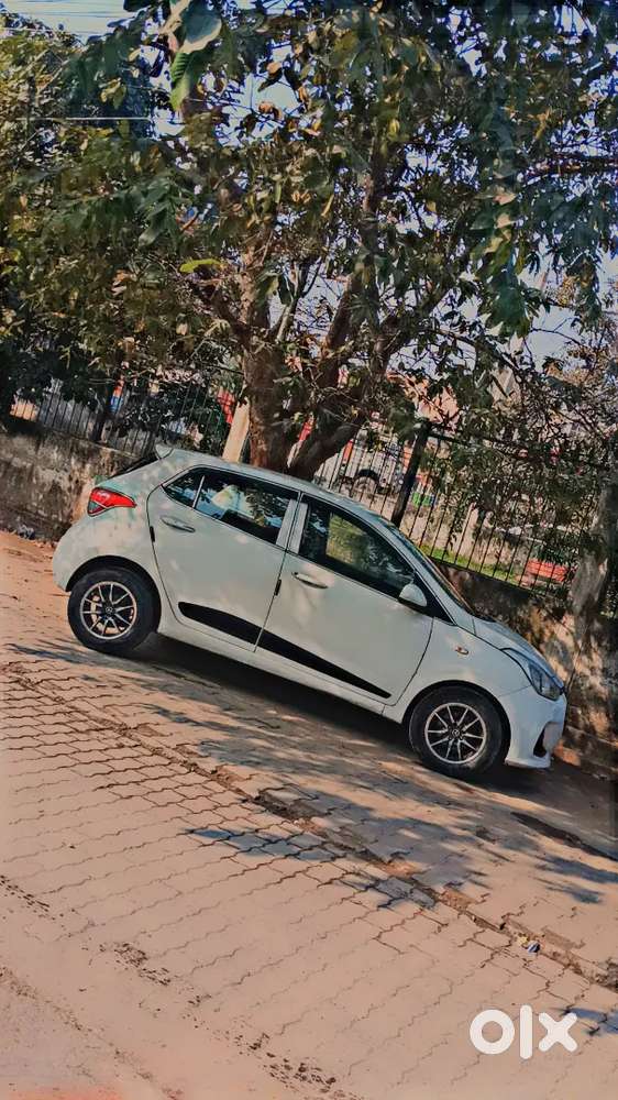 Hyundai Grand I10 2018 Petrol 65000 Km Driven