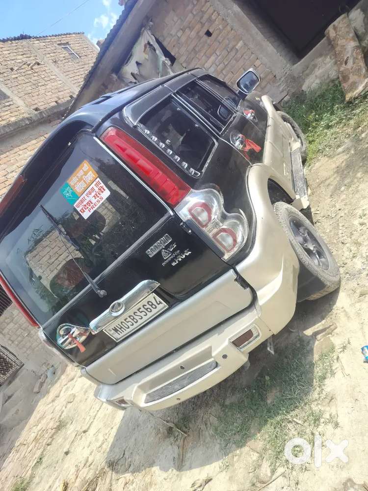 Garee Pura Niw Kandisan Peper Ok Badi Ok Ac Hitar Led Tv Remote Kamra
