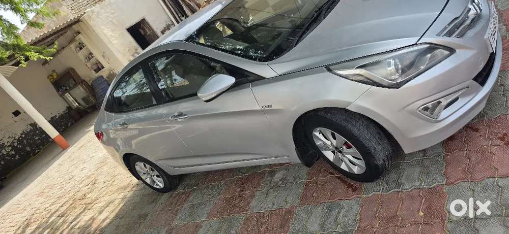 Hyundai Verna Crdi 2015