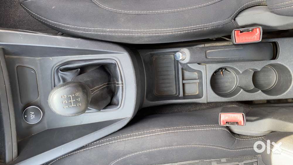 Ford Figo 2012-2015 Petrol Titanium, 2020, Petrol