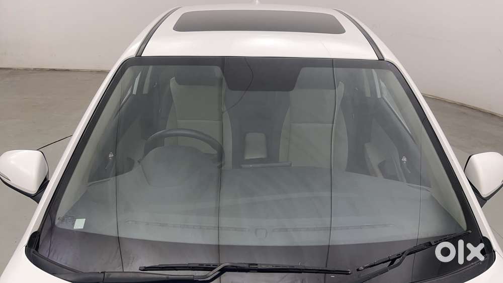 Hyundai Verna 1.5 Sx (o) Vtvt Ivt, 2022, Petrol