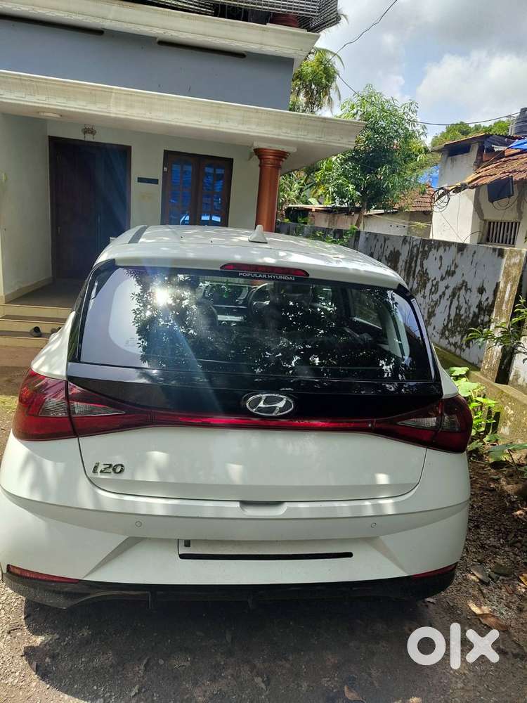 I20 2021 White - Low Km