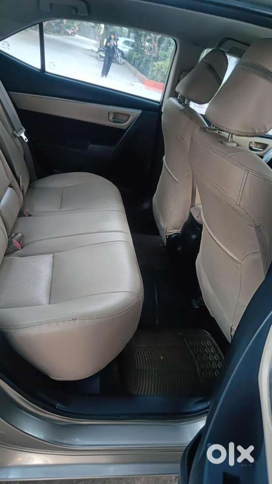 Toyota Corolla Altis 2014 Petrol Well Maintained