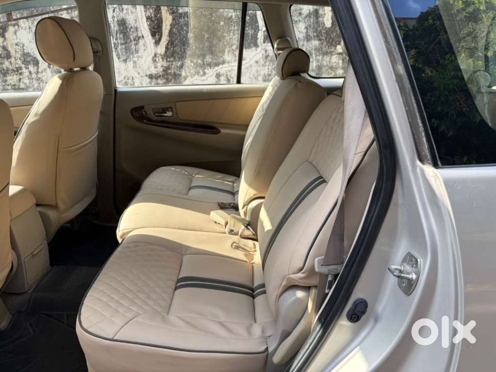 Toyota Innova 2.5 Vx 8 Str, 2012, Diesel