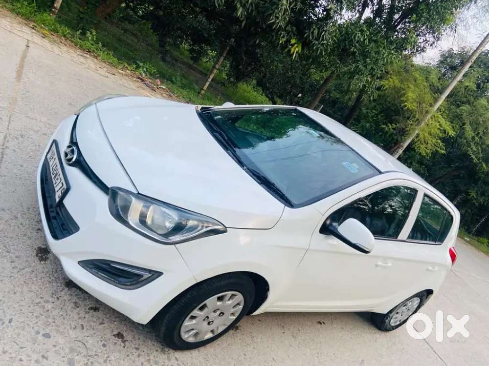 Hyundai I20 Magna 2013 Variant