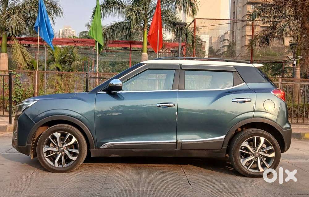 Mahindra Xuv300 W8 Option Dual Tone, 2021, Petrol