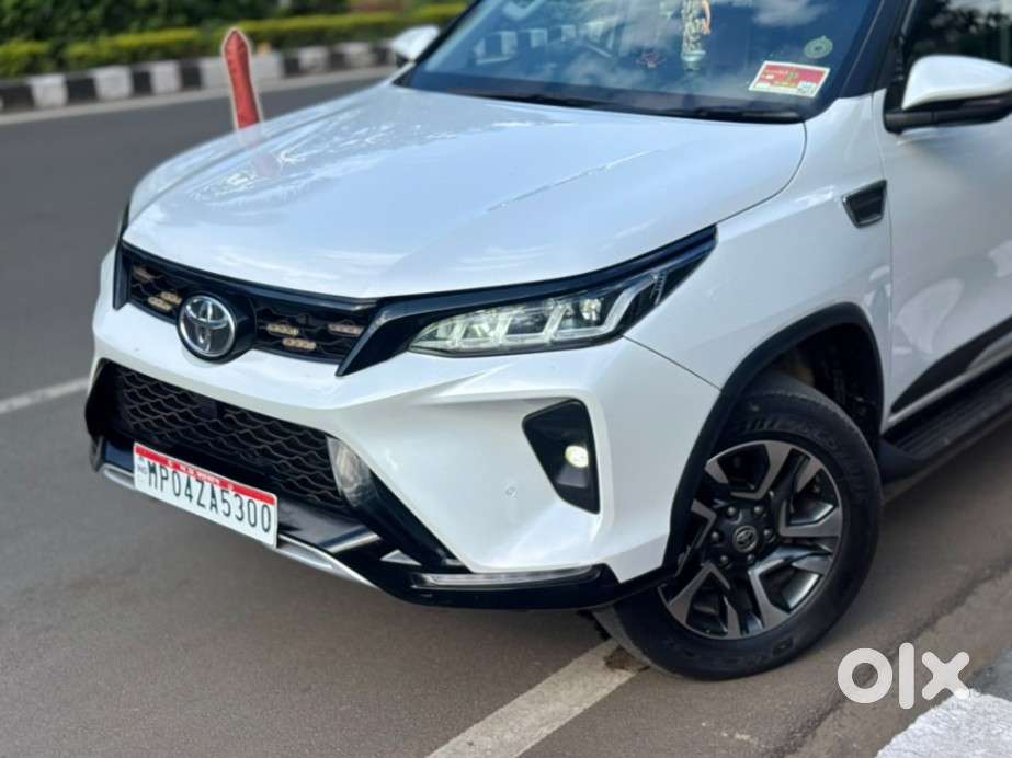 Toyota Fortuner Legender 4x2 At 2.8, 2024, Diesel