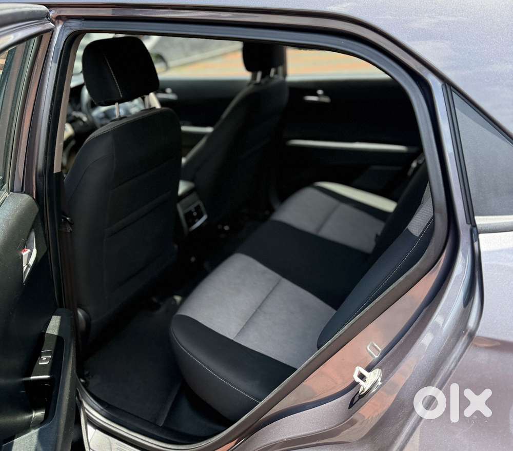 Hyundai Creta 1.6 Sx Plus Petrol At, 2019, Petrol