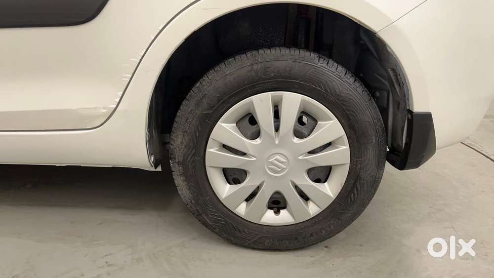 Maruti Suzuki Swift Dzire 1.3 Vxi, 2014, Petrol