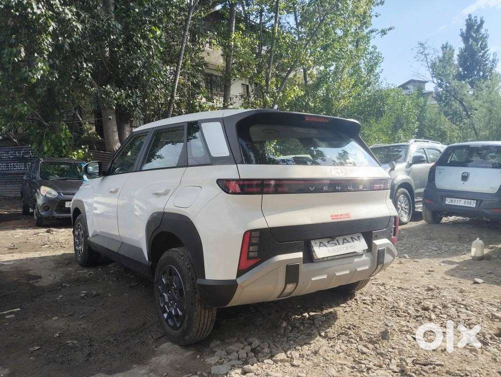 Hyundai New Venue Se, 2025, Petrol