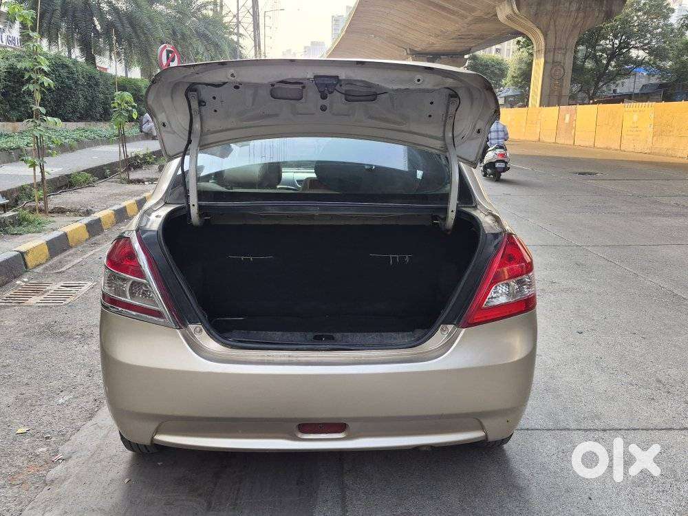 Maruti Suzuki Swift Dzire Vdi, 2015, Diesel