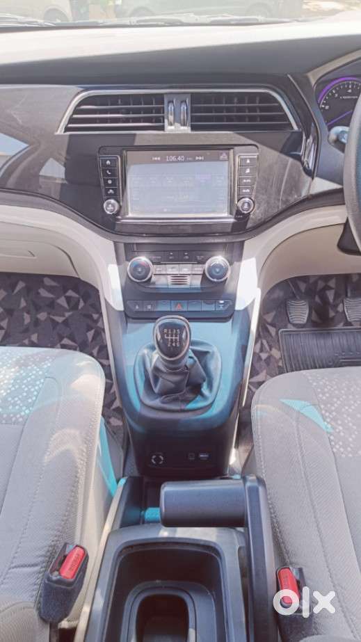 Mahindra Marazzo 1.5 M6 Plus 7 Str, 2022, Diesel