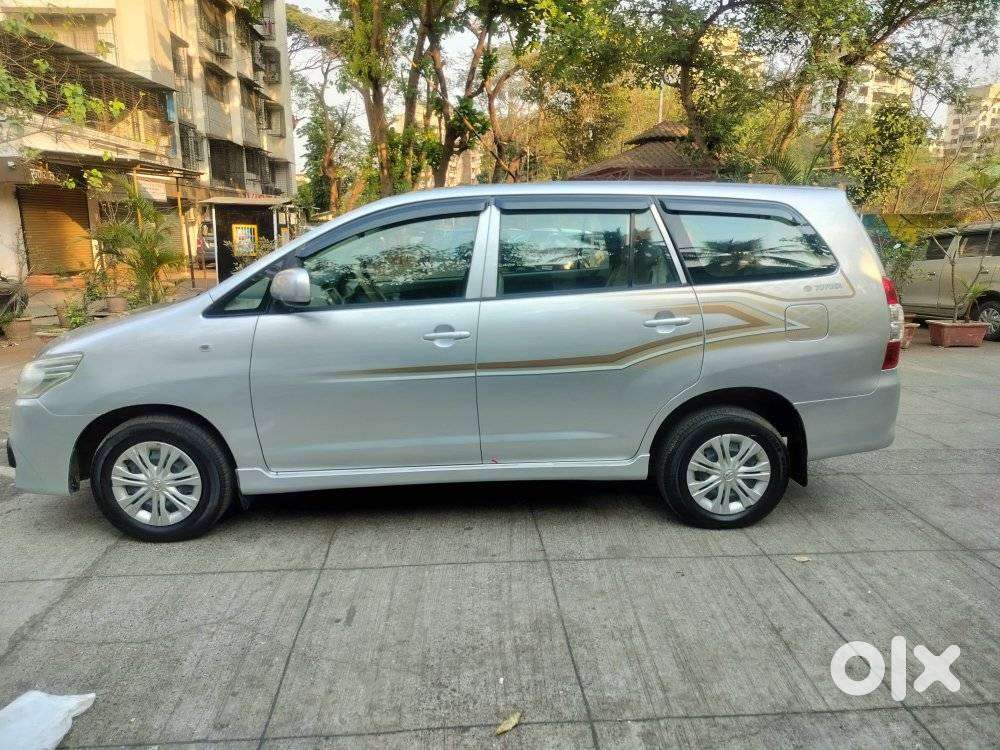 Toyota Innova 2.5 G (diesel) 8 Seater, 2015, Diesel