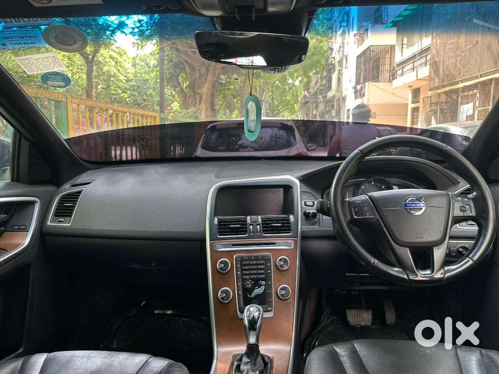 Volvo Diesel Car 2017