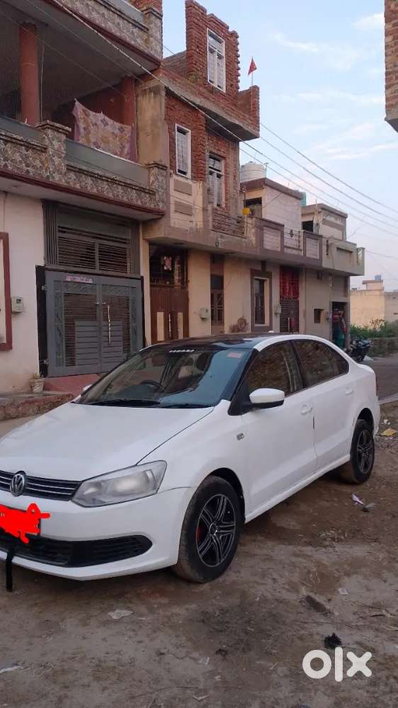 Volkswagen Vento 2013 Diesel
Power Stayring