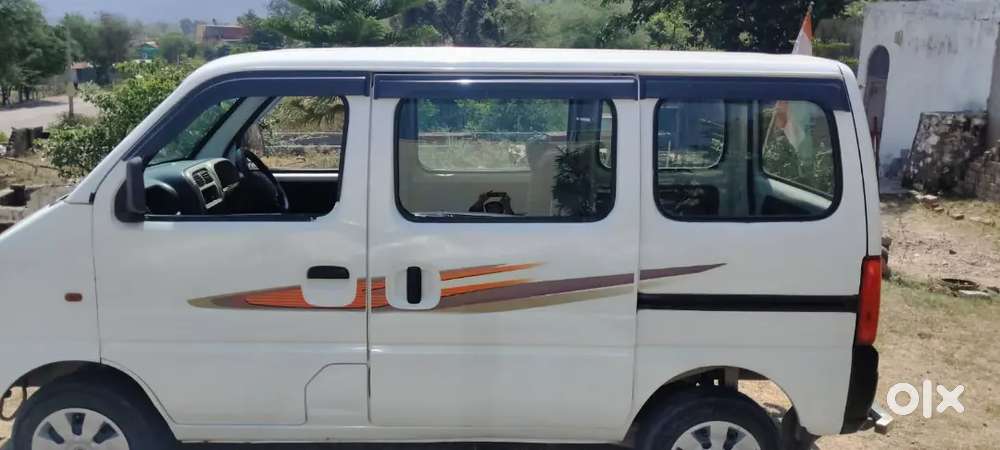 Maruti Suzuki Eeco 2020 Cng & Hybrids 136000 Km Driven