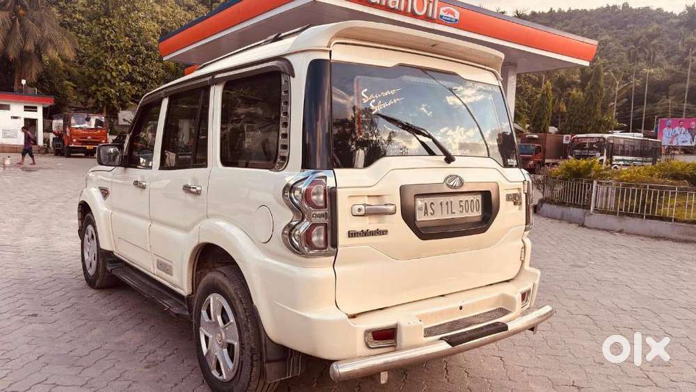 Mahindra Scorpio S6 Plus, 2016, Diesel