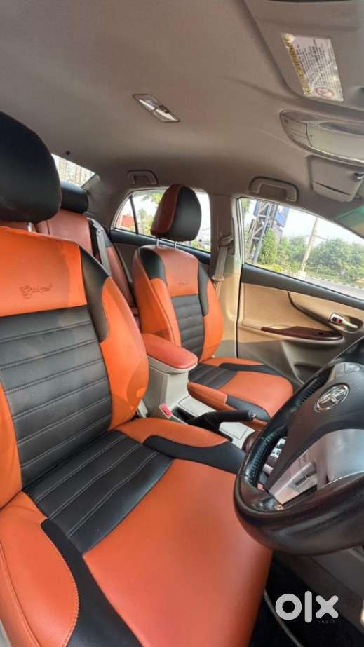 Toyota Corolla Altis 1.8 J, 2012