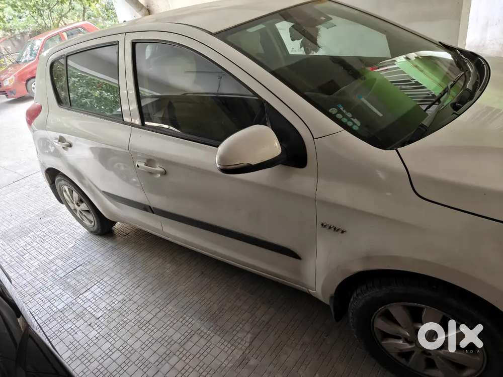 Hyundai I20 2014 Cng & Hybrids Well Maintained