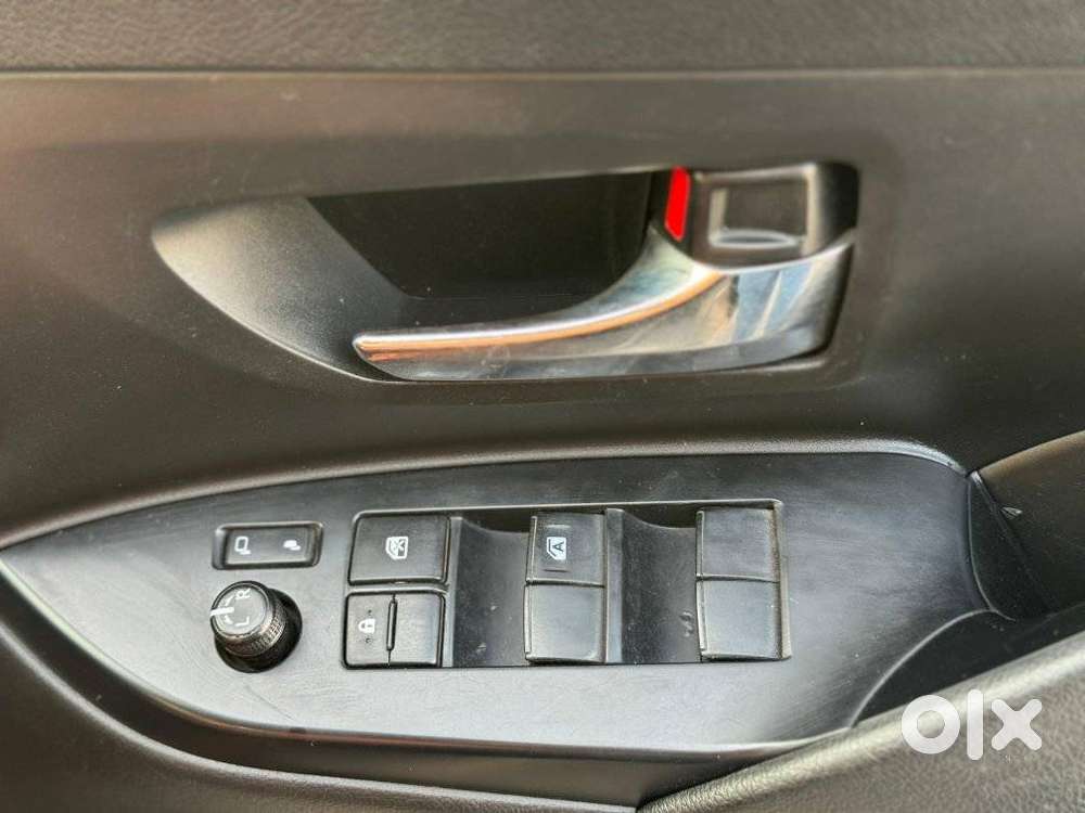 Toyota Innova Crysta 2.4 Gx Mt, 2019, Diesel
