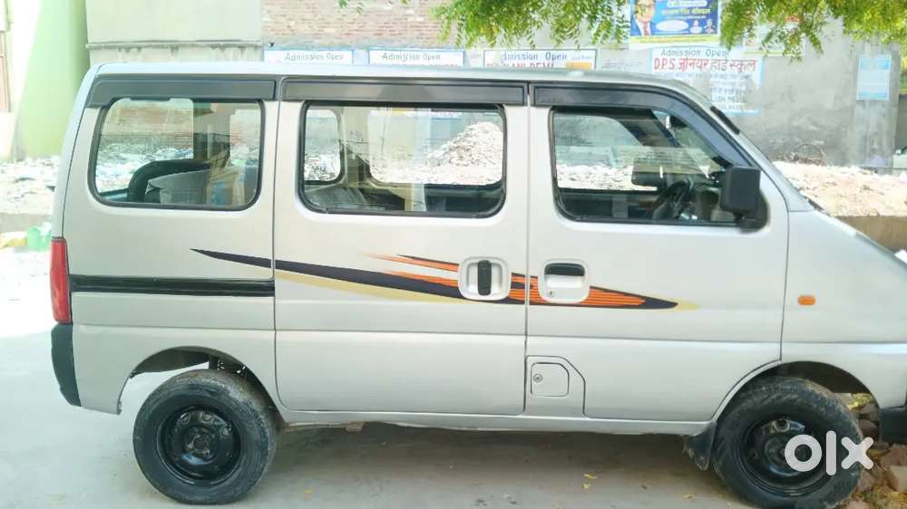 Maruti Suzuki Eeco 2016