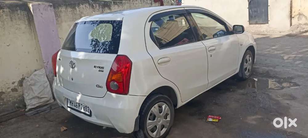Toyota Etios Liva 2012