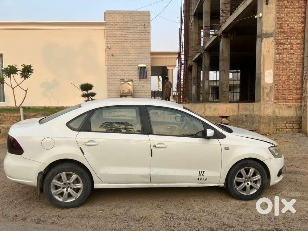 Volkswagen Vento Petrol 2011