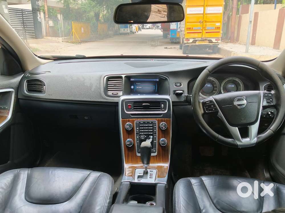 Volvo S60 D5 Kinetic, 2012, Diesel