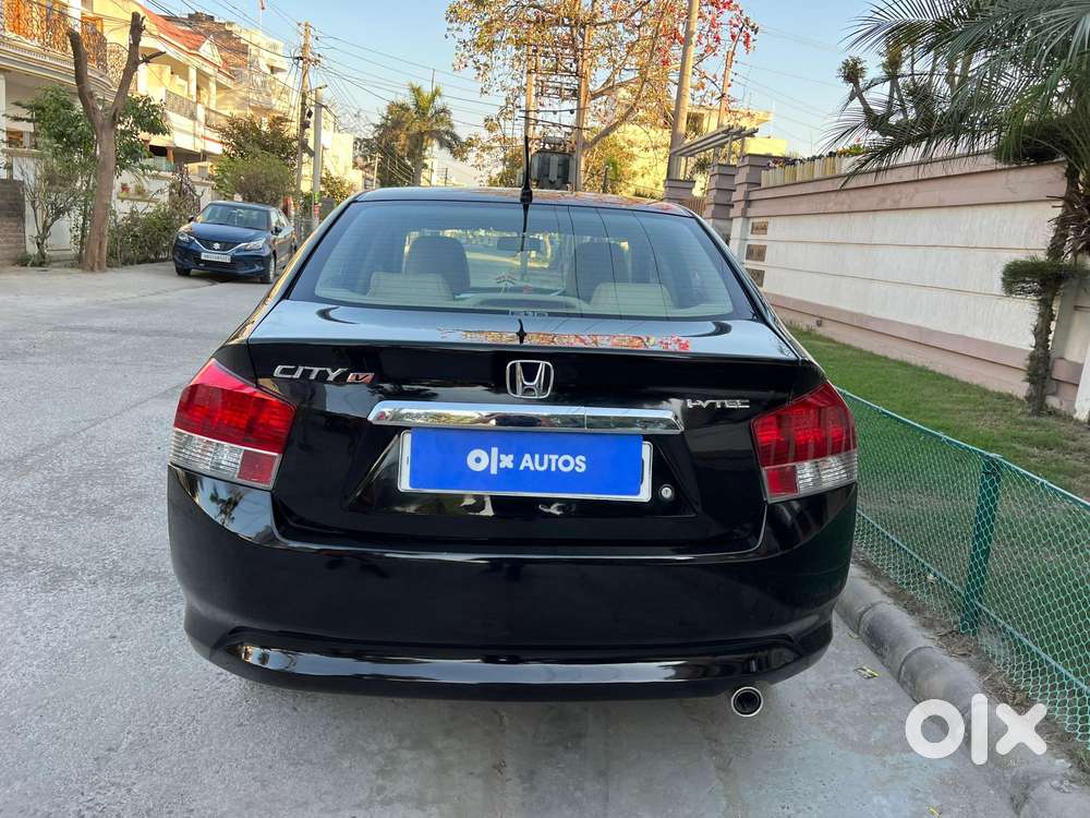 Honda City V Mt Exclusive, 2010, Petrol