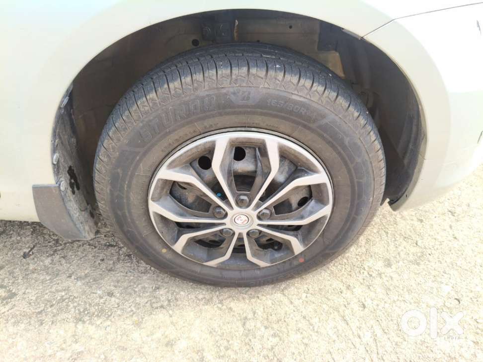Maruti Suzuki Swift Vxi, 2017, Petrol