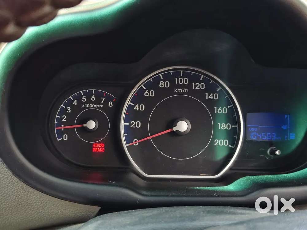 Hyundai I10 Sportz Petrol 2011