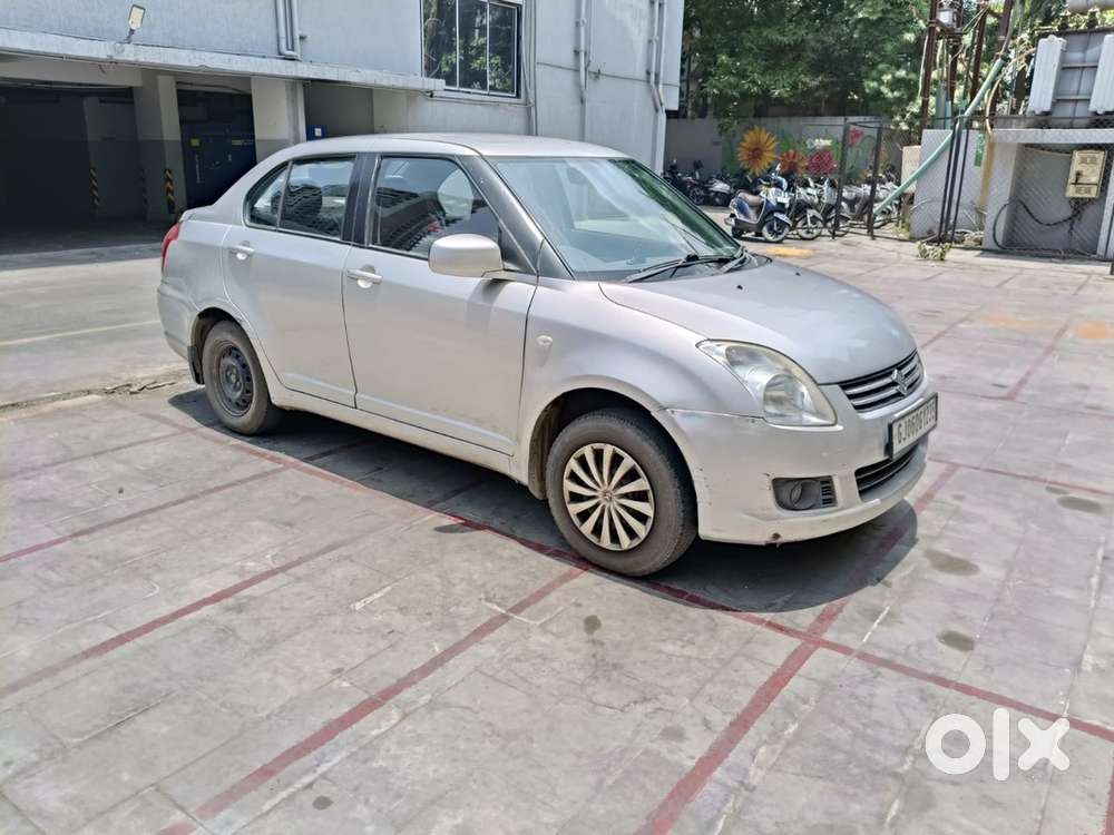 Maruti Suzuki Dzire 2009 Car Cng