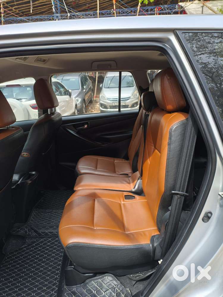 Toyota Innova Crysta 2.8 Gx At, 2017, Diesel