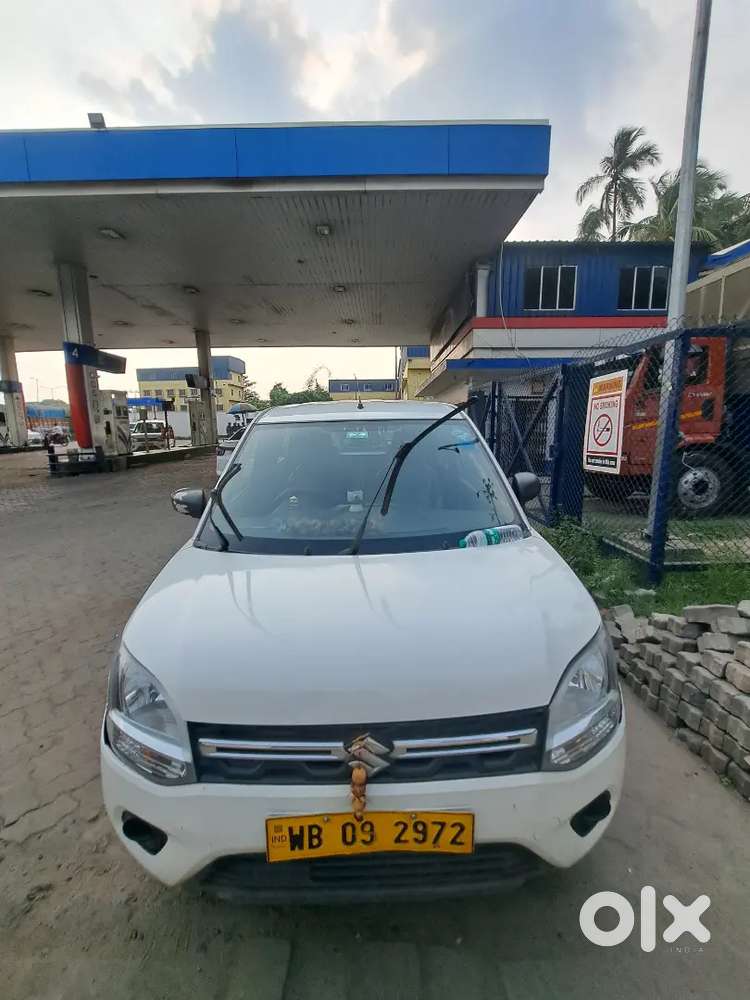 Self Driven Commercial Cab