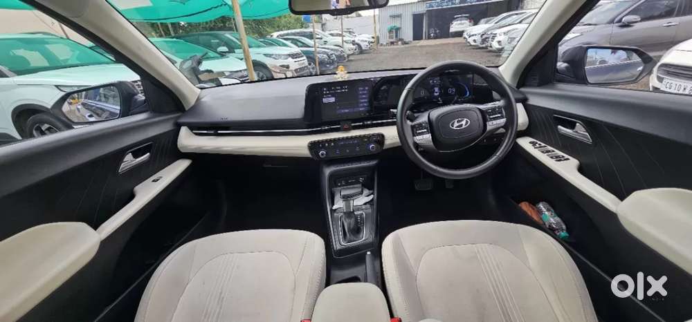 Hyundai Verna 1.5 Sx (o) Vtvt, 2024, Petrol