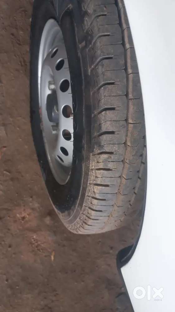 Maruti Suzuki Eeco 2024 Petrol Well Maintained