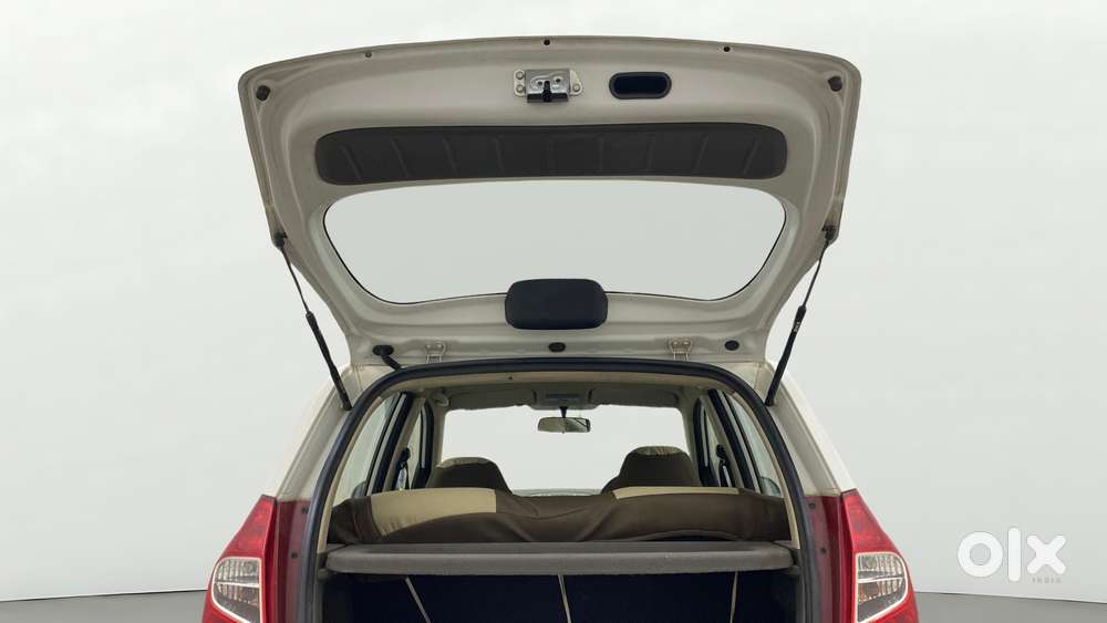 Hyundai I10 Sportz 1.1l, 2016, Petrol