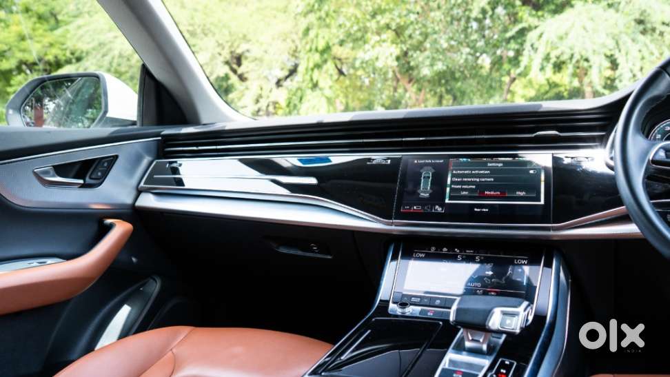 Audi Q8 3.0 Celebration Edition, 2022, Petrol