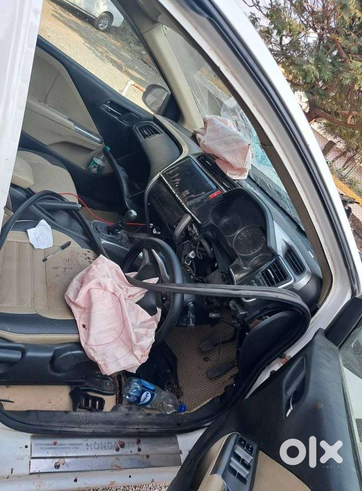 Honda City 2011-2013 V Mt, 2015