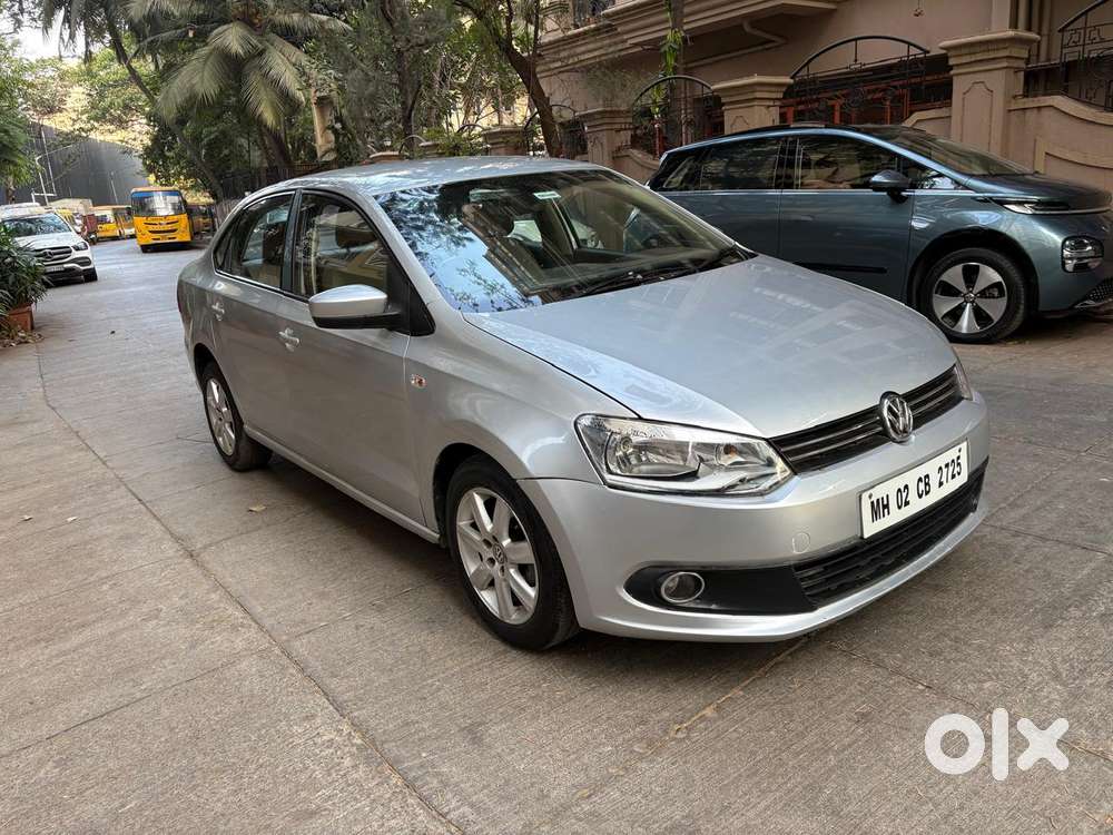 Volkswagen Vento 2010-2013 Petrol Highline, 2011, Petrol