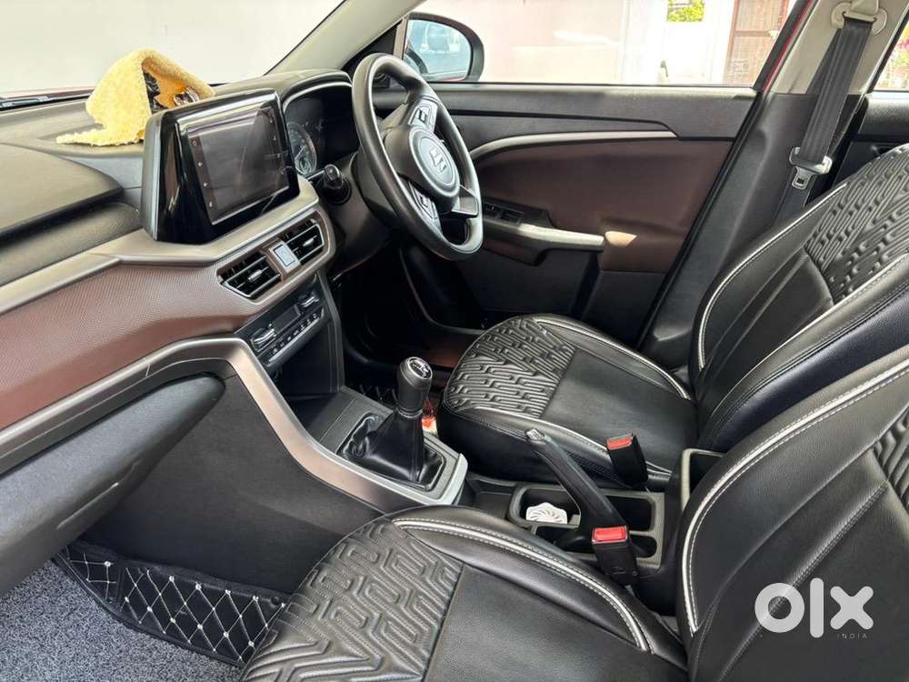 Maruti Suzuki Brezza 2023 Petrol Well Maintained