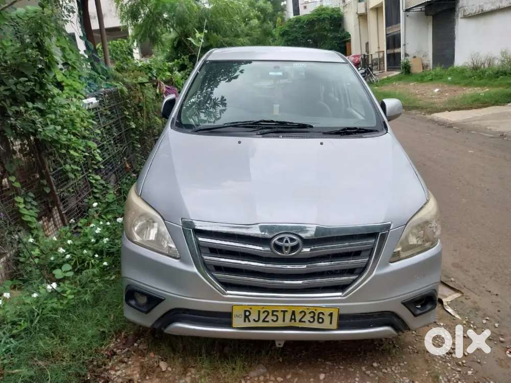 Toyota Innova Diesel 7 Seater 2012