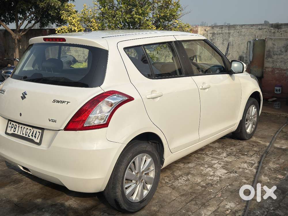 Maruti Suzuki Swift 2017 Diesel 98000 Km Driven