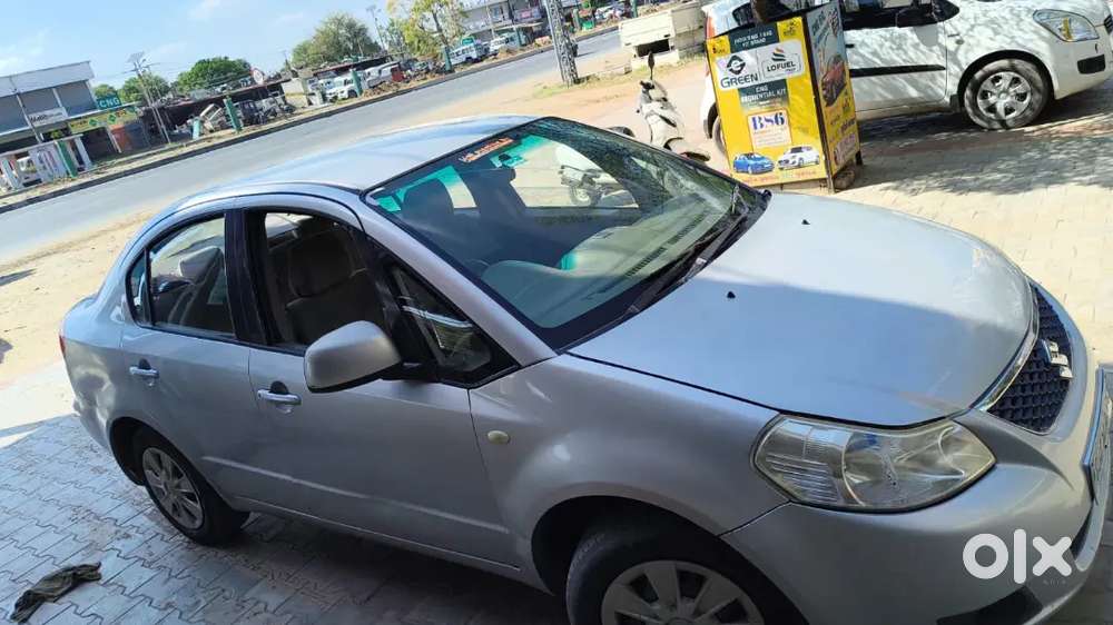 Maruti Suzuki Sx4 2010